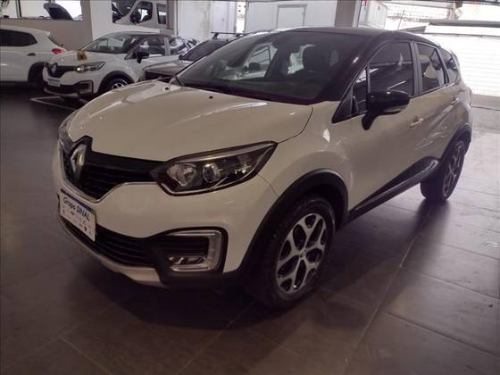 RENAULT CAPTUR 1.6 16V SCE FLEX INTENSE X-TRONIC RENAULT CAPTUR 1.6 16V SCE FLEX INTENSE X-TRONIC